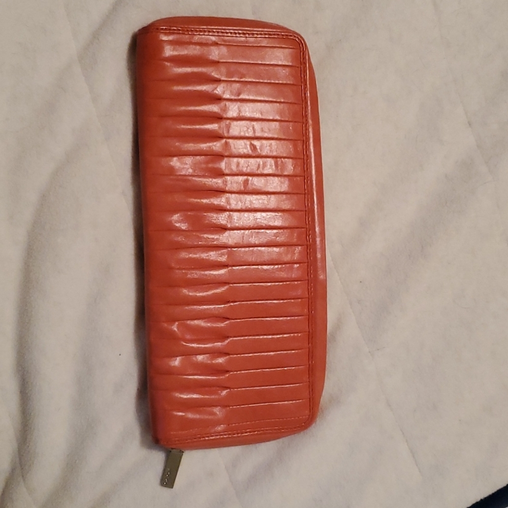 Hobo International clutch